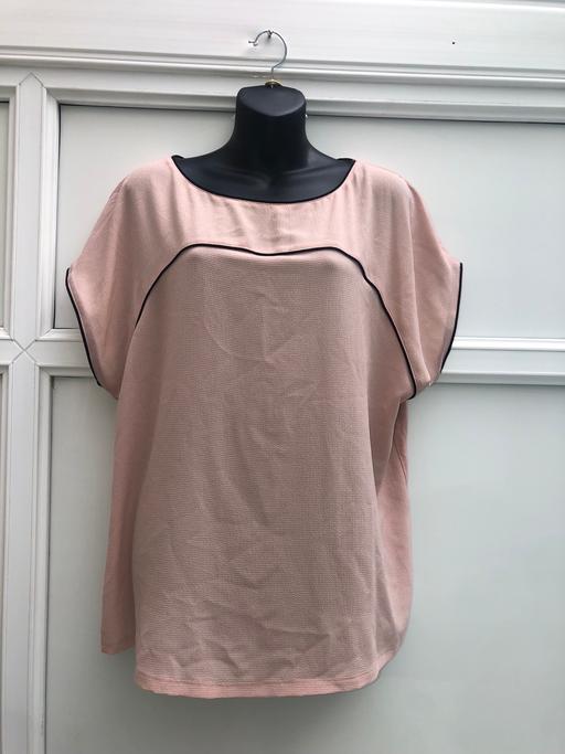 Buy & Sell Cradley Heath Sandwell - Photos for (Size 18) MATALAN TOP
