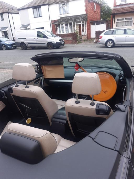 Vehicles Fallings Park Wolverhampton - Photos for bmw 1series e88 cabby mint