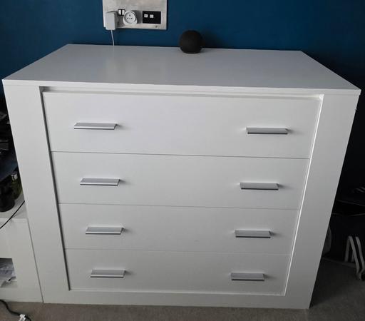 Buy & Sell Millbank Central London - Photos for chests of drawers