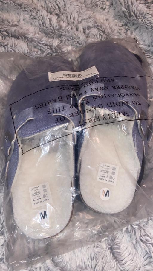 Buy & Sell Stow Heath Wolverhampton - Photos for Brand new slipper shoes