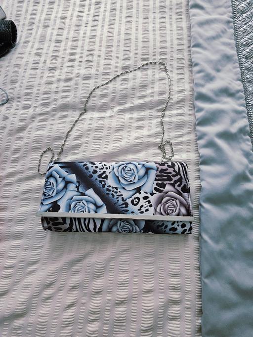 Buy & Sell Newton Doncaster - Photos for Lovely dressy bag..like new 