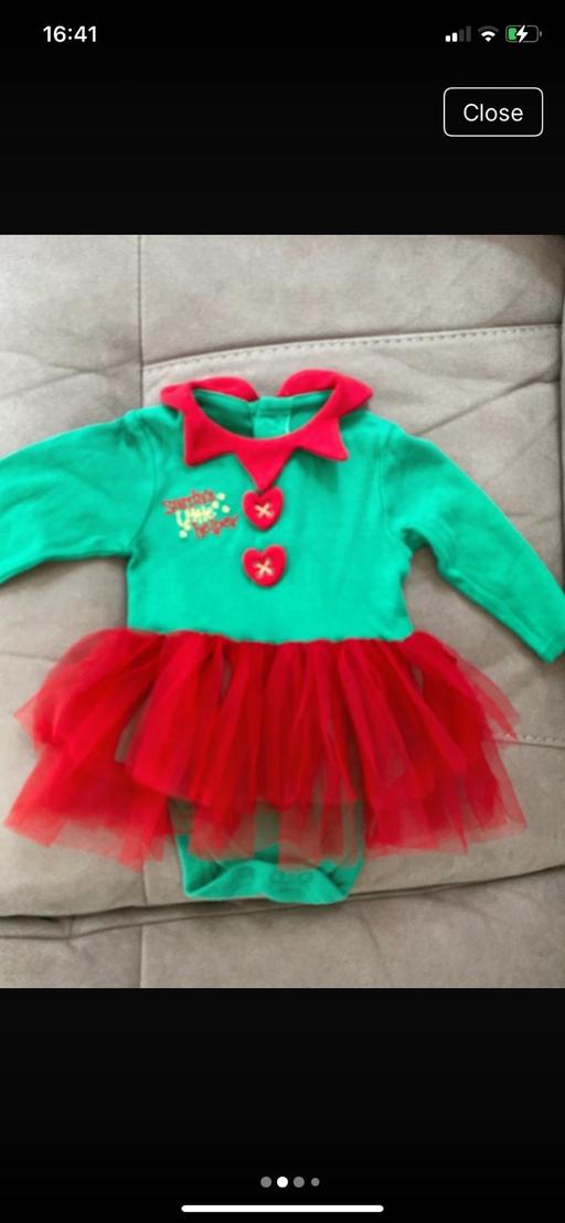 Buy & Sell Springhead Oldham - Photos for Baby girls Xmas set.