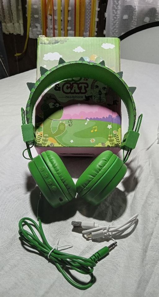 Buy & Sell Thornaby Stockton-on-Tees - Photos for Dino kids Bluetooth headphones