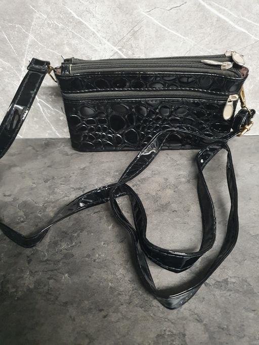 Buy & Sell Oxley Wolverhampton - Photos for Bag