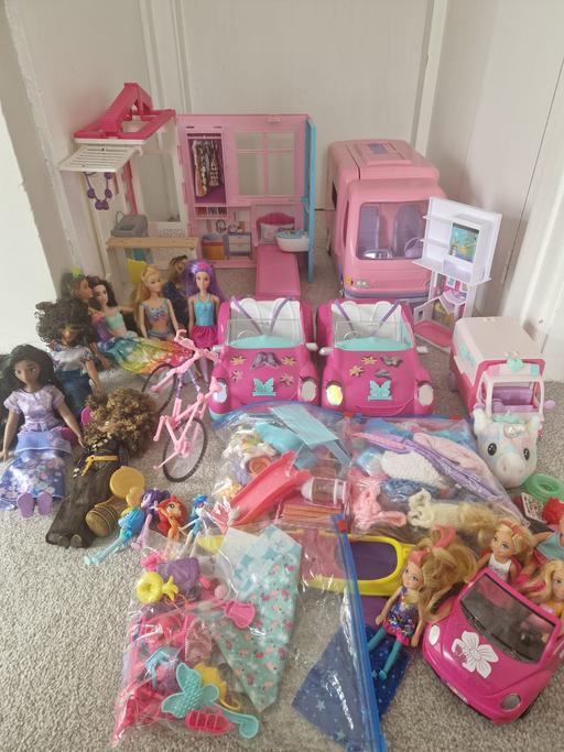 Buy & Sell St Luke`s Central London - Photos for barbie bundle, dolls, house, horses and cars