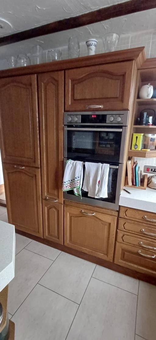 Buy & Sell Berrylands South West London - Photos for Second hand kitchen cabinets and/or sink