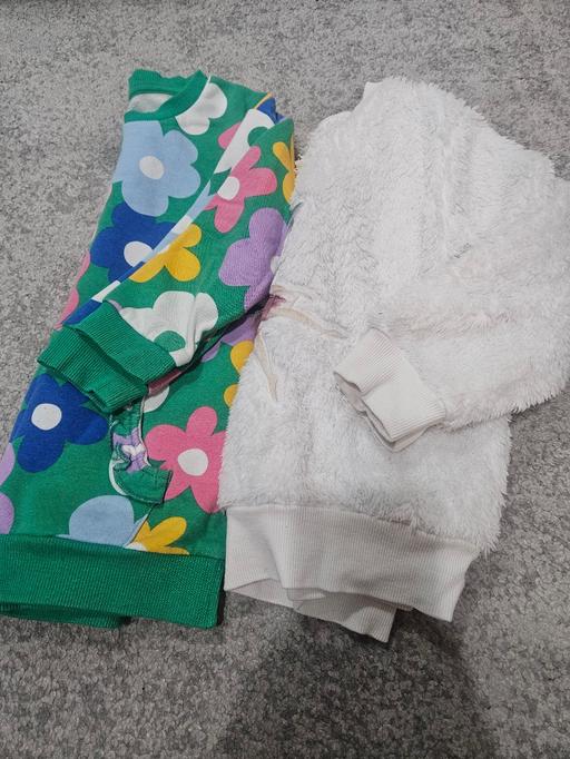 Buy & Sell Halton Brook Halton - Photos for Age 3-4 girls sweater bundle