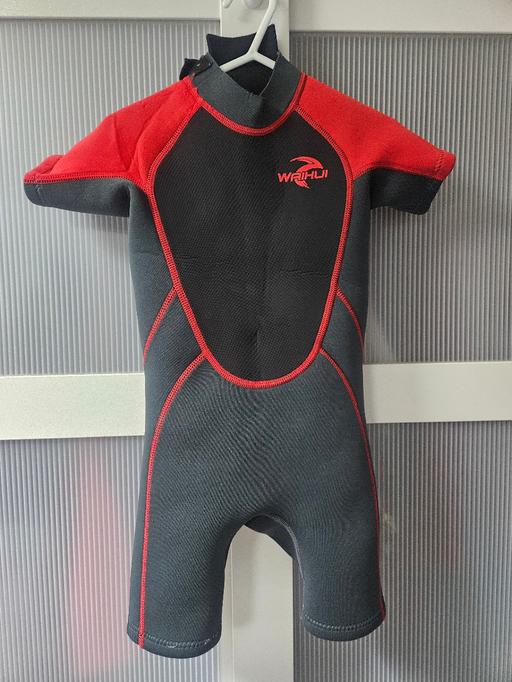 Buy & Sell Runcorn Halton - Photos for Age 3-4 wetsuit