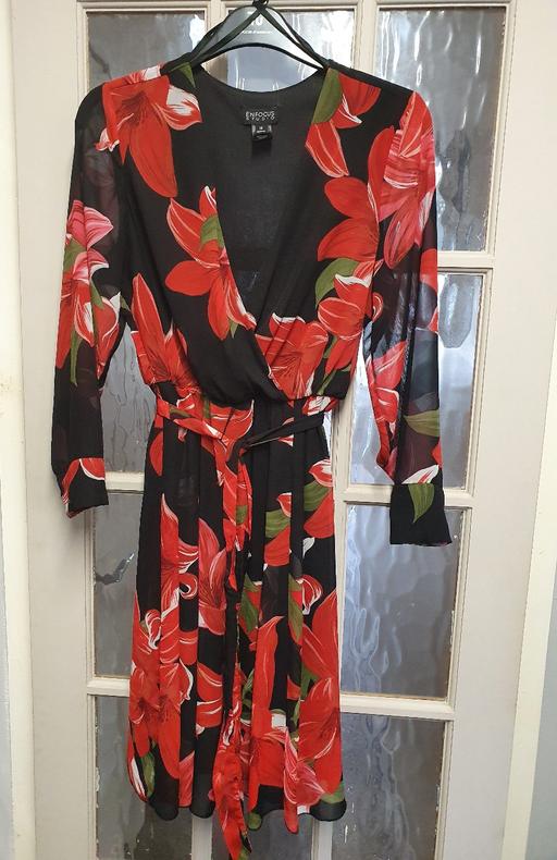 Buy & Sell Oxley Wolverhampton - Photos for New dress