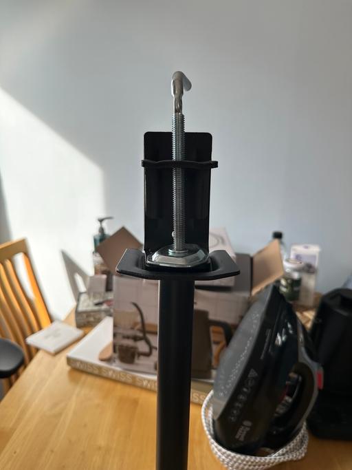 Buy & Sell Sark Guernsey - Photos for Monitor arm for 2 screens