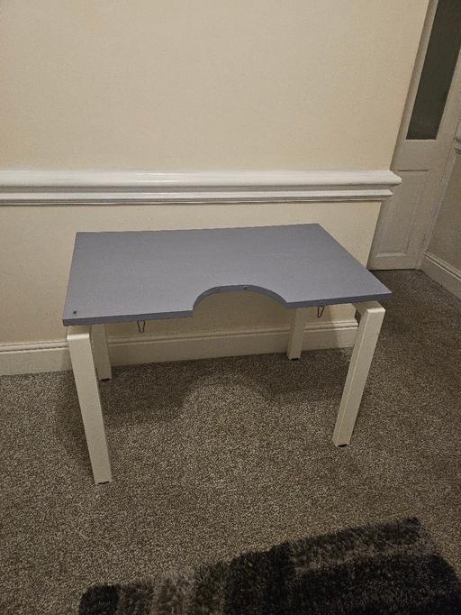 Buy & Sell Ince Wigan - Photos for Jewellers desk