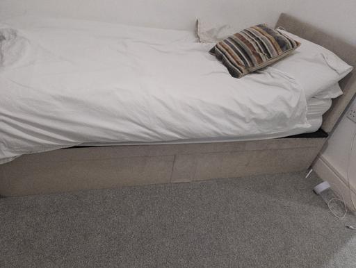 Buy & Sell Newham East London - Photos for single bed