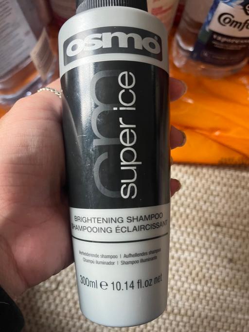 Buy & Sell Wednesfield Wolverhampton - Photos for Shampoo £2 two