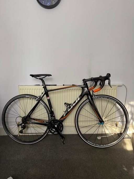 Buy & Sell Upton Park East London - Photos for Fuji Supreme Carbon Road Bike S/M