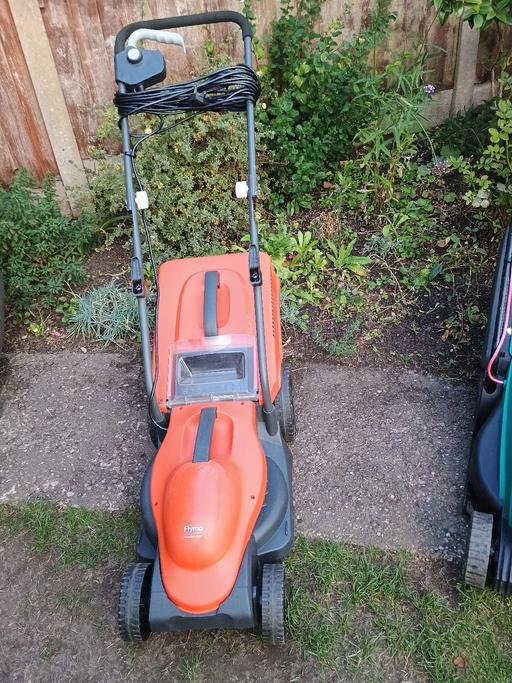 Buy & Sell Lanesfield Wolverhampton - Photos for Lawnmower Flymo And 2x Evolution Sliding Saw