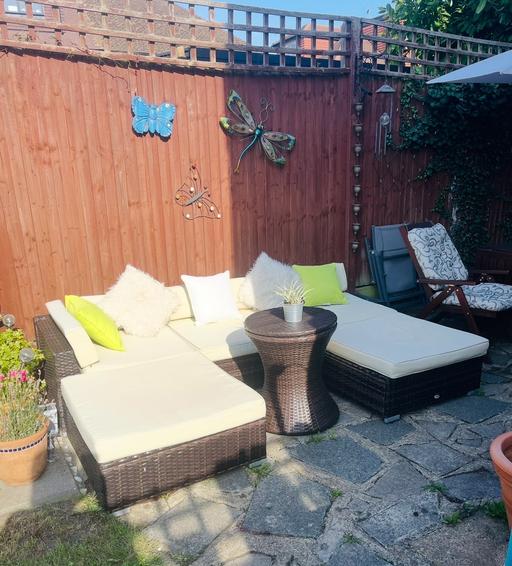 Buy & Sell Ravenscourt Park Station Hammersmith and Fulham - Photos for Beautiful Rattan Garden Furniture Set