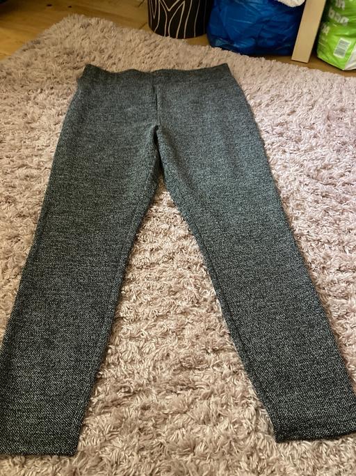 Buy & Sell Cricklewood North West London - Photos for Ladies trousers
