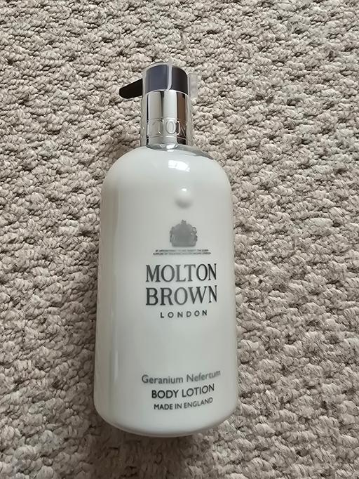 Buy & Sell Gatley Stockport - Photos for Molton brown Geranium nefertum body lotion 30