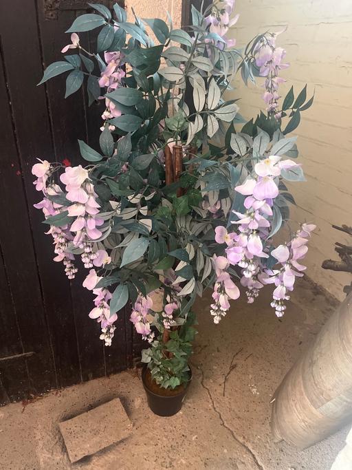 Buy & Sell Wickersley Rotherham - Photos for 4ft tall artificial plant tree