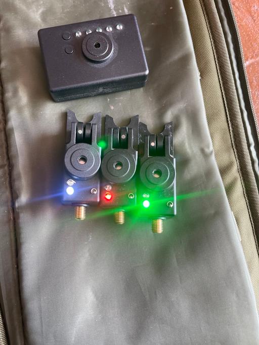 Buy & Sell Willenhall Walsall - Photos for Steve Neville alarms,receiver and extras