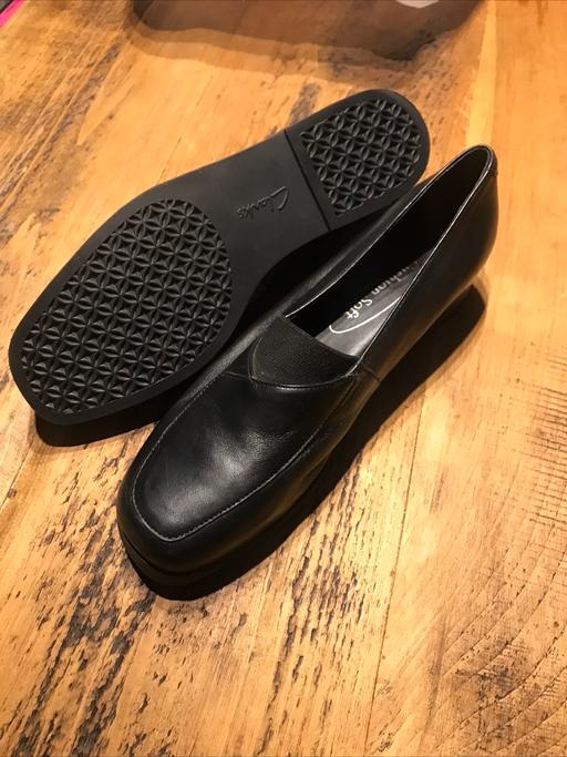 Buy & Sell Edgbaston Birmingham - Photos for Clarks Cushion Soft Real Leather Shoes - 5.5