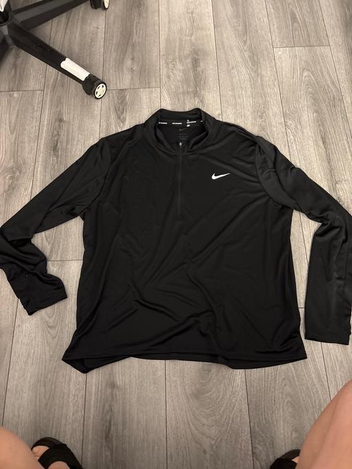 Buy & Sell Southdene Knowsley - Photos for Mens nike black long sleeved top