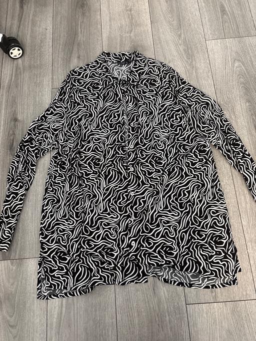 Buy & Sell Knowsley Industrial Park Knowsley - Photos for Woman's blouse