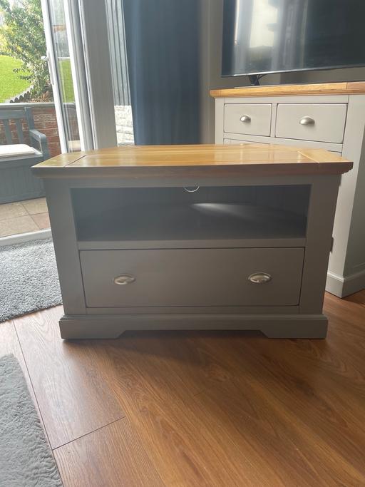 Buy & Sell Sheldon Birmingham - Photos for Tv cabinet
