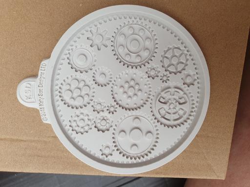 Classes Croydon Croydon - Photos for Katy sue wheels & cogs silicone mould