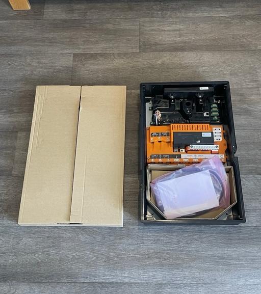 Vehicles Heathfield Wealden - Photos for Tesla Backup Gateway 2