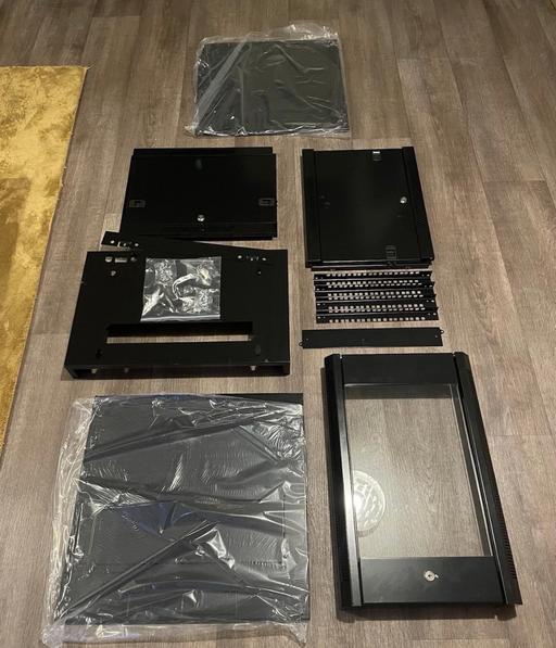 Buy & Sell Heathfield Wealden - Photos for Black Metal Server Network Rack