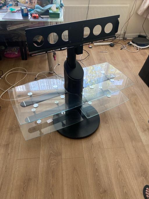 Buy & Sell Redbridge East London - Photos for TV stand