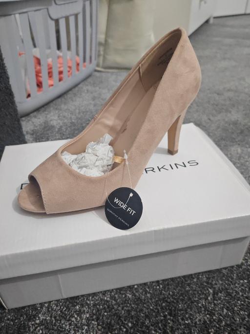 Buy & Sell Manningham Bradford - Photos for Dorothy Perkins nude heels