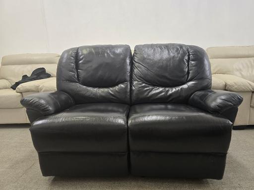 Buy & Sell Brockmoor Dudley - Photos for dfs black 2sester manual recliners