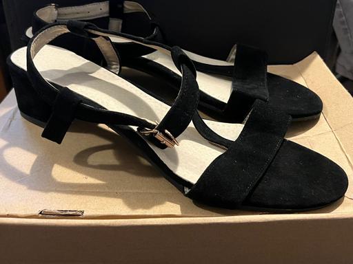 Buy & Sell Horn Park South East London - Photos for Ladies Shoes Size 10