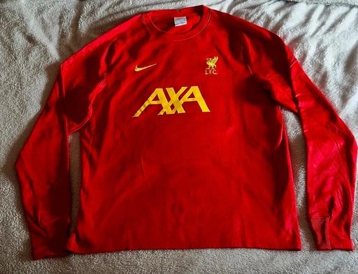 Buy & Sell Eaglesham East Renfrewshire - Photos for 2 Liverpool fc training tops