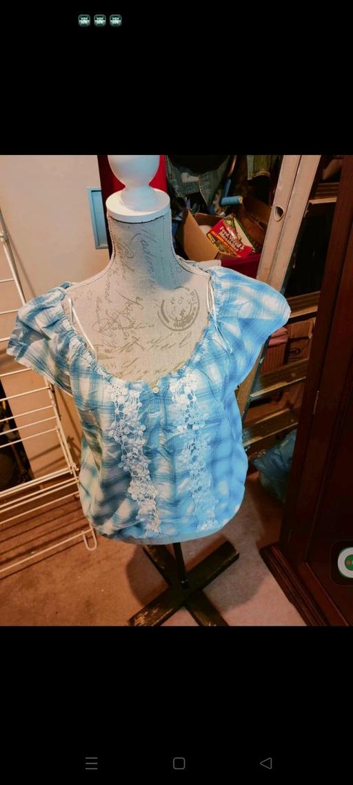 Buy & Sell Ponthenry Carmarthenshire - Wales - Photos for Check blouse