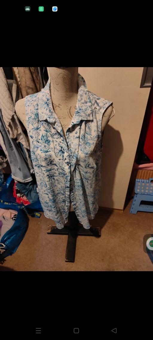 Buy & Sell Ponthenry Carmarthenshire - Wales - Photos for Blouse