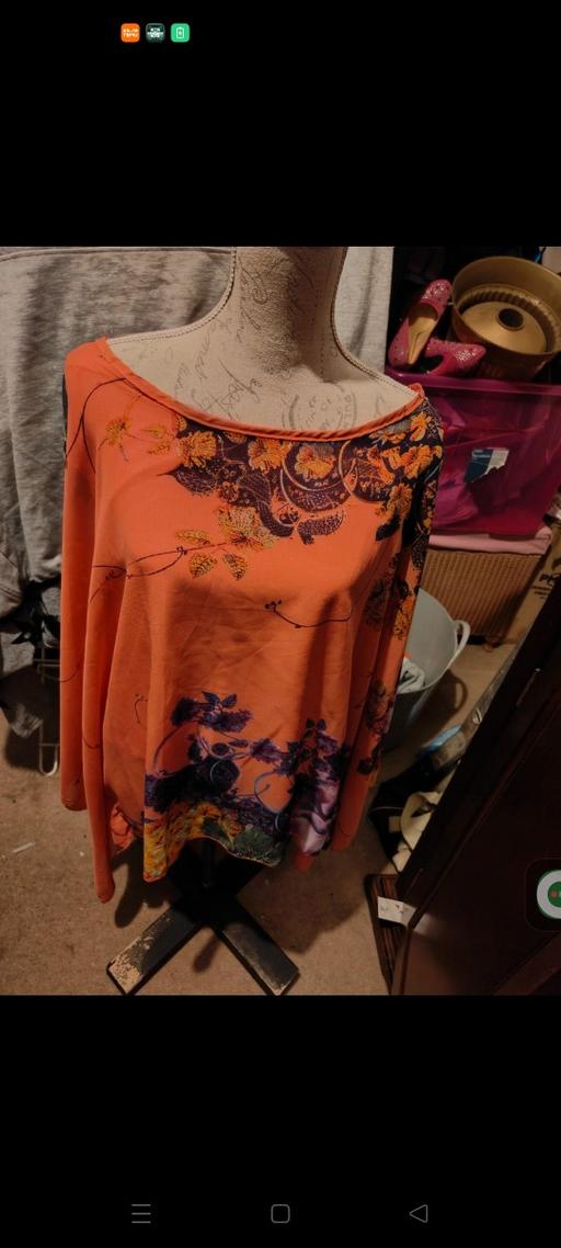 Buy & Sell Ponthenry Carmarthenshire - Wales - Photos for Bat wing classy top