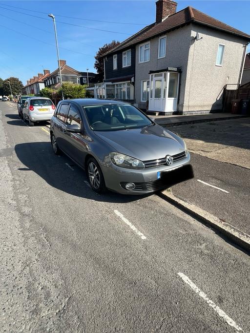 Vehicles Barking Barking and Dagenham - Photos for Volkswagen Golf