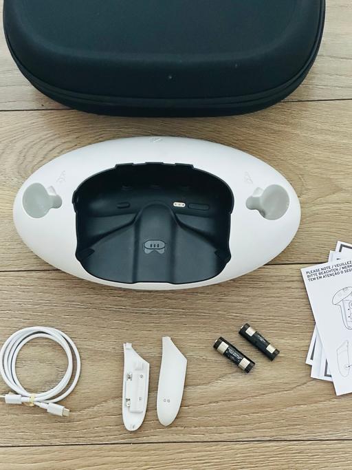 Buy & Sell Stourbridge Dudley - Photos for Meta Oculus Quest 3 - Charging Dock - Case