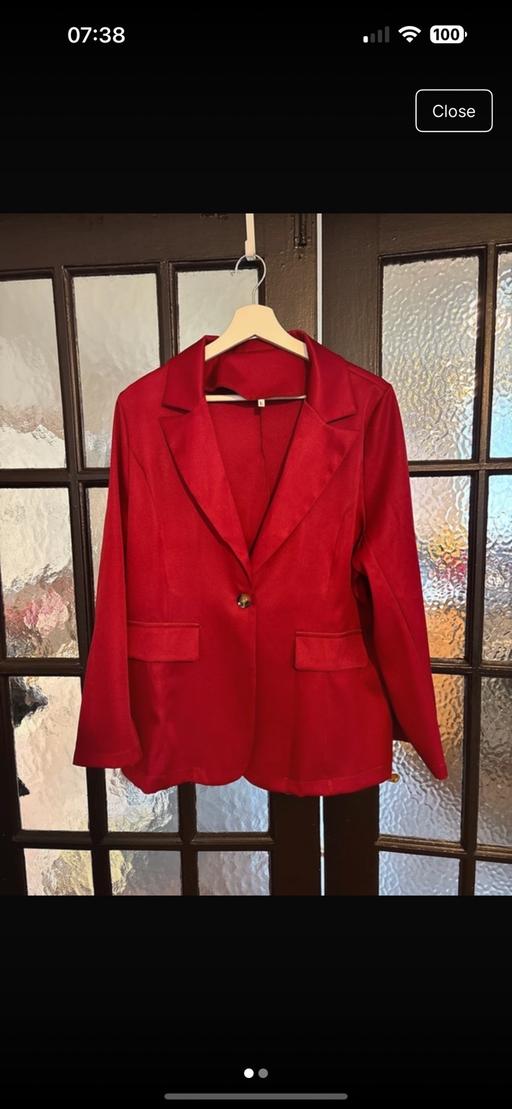 Buy & Sell Ponders End North London - Photos for Red jacket