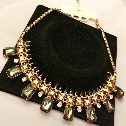 Buy & Sell Cheadle Stockport - Photos for Grey crystal necklace