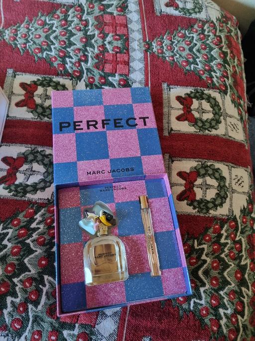 Buy & Sell Grangemouth Falkirk - Photos for perfume