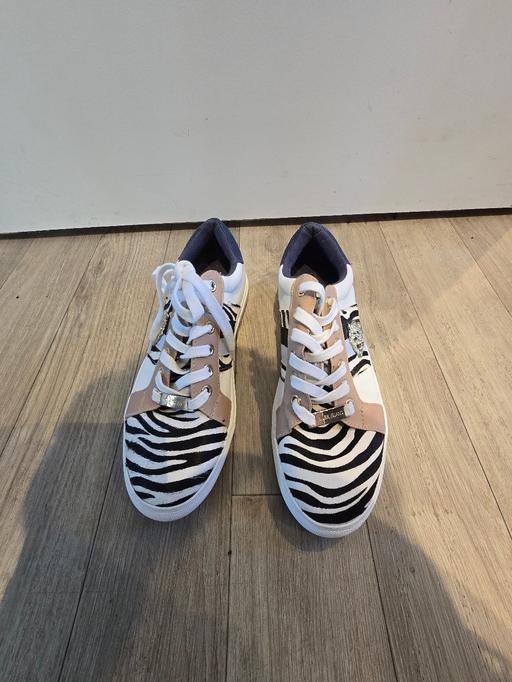 Buy & Sell Oldbury Sandwell - Photos for River Island trainers - uk5 as new