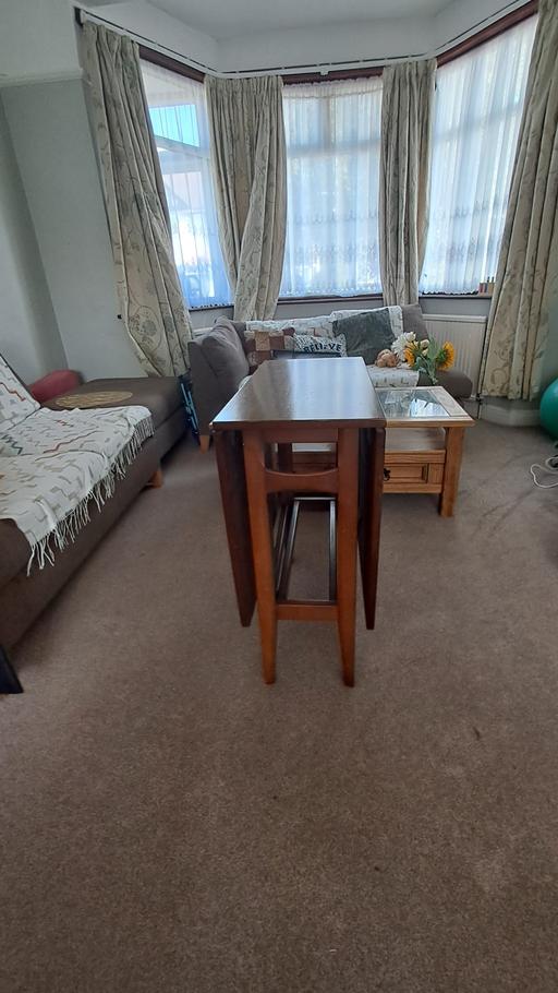 Buy & Sell Morden Merton - Photos for Compact fold Table