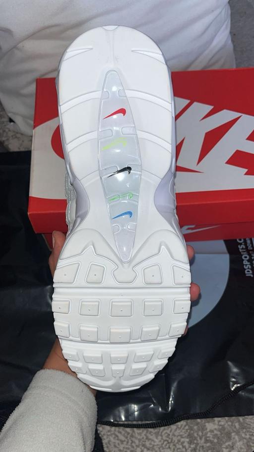 Buy & Sell Brockmoor Dudley - Photos for Nike trainers