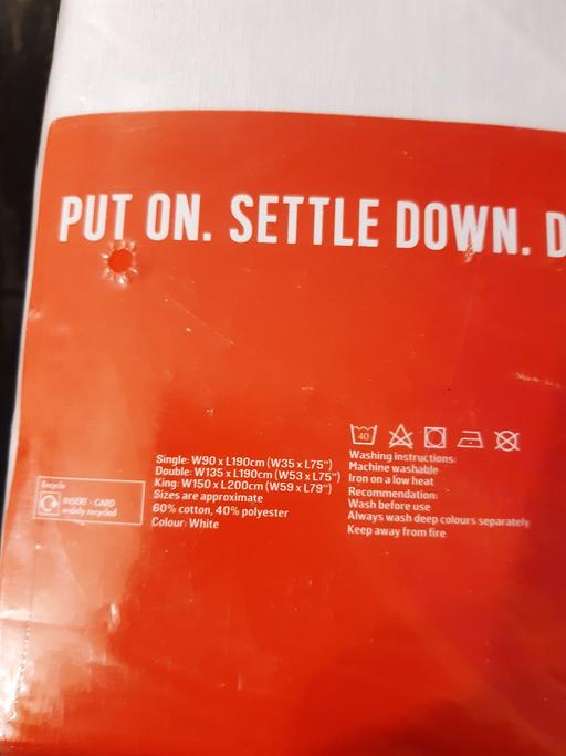 Buy & Sell Aston Birmingham - Photos for double white fitted sheets