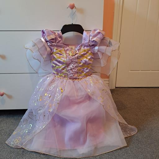 Buy & Sell Bournheath Bromsgrove - Photos for Disney Rapunzel Dress age 4