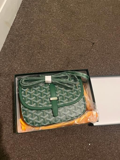 Buy & Sell Bolton City Centre Bolton - Photos for Green messenger bag